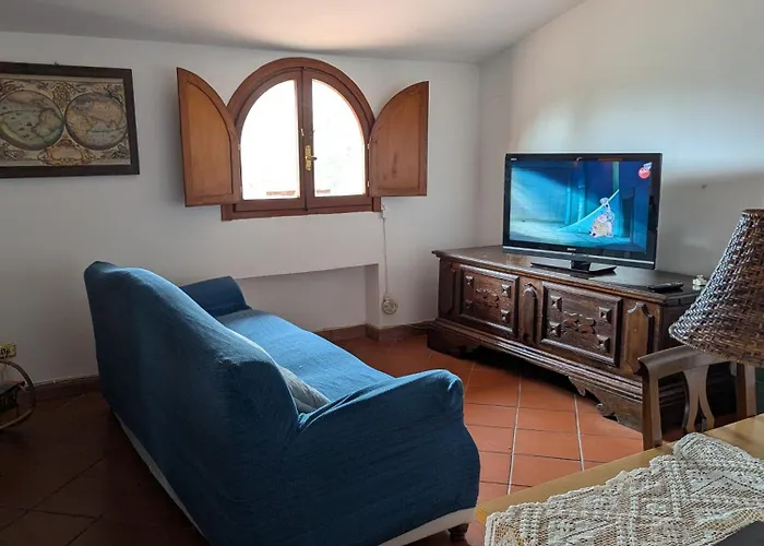 Samur - Attic Le Pastinelle